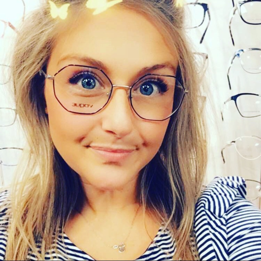 Meet your Posher, Heather